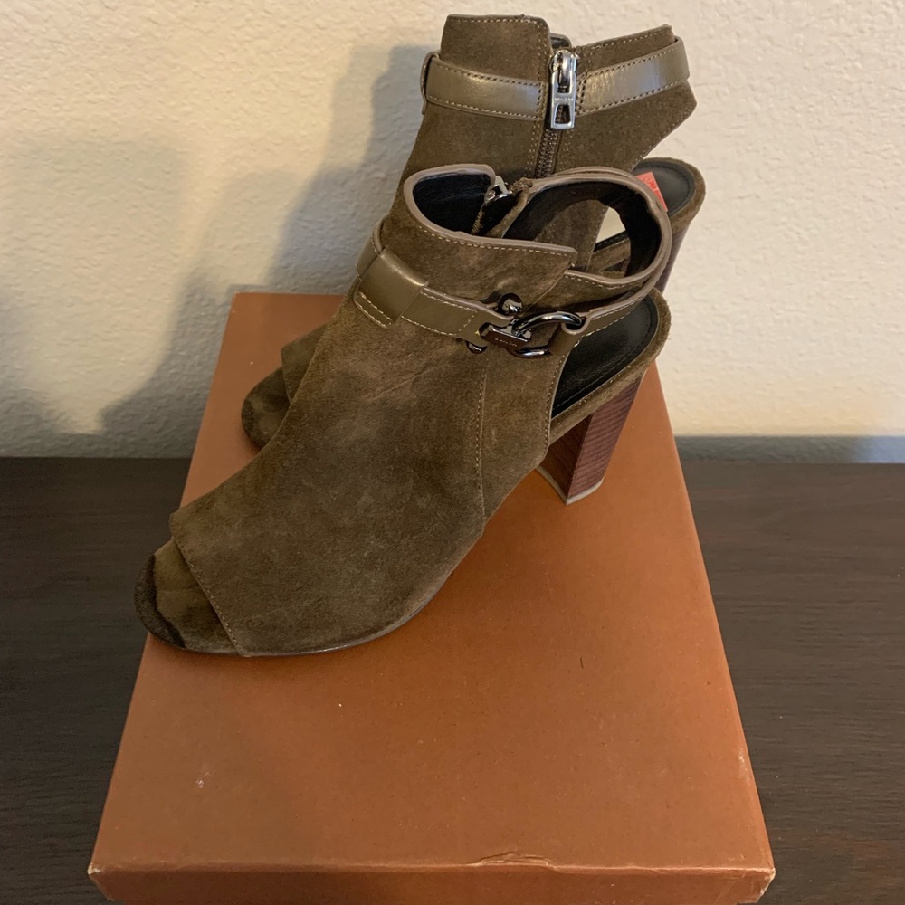 Coach Heels